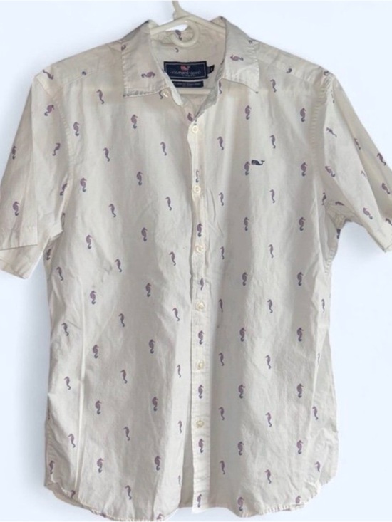 Vineyard Vines Other - Vineyard Vines Short-Sleeve Button-Down with Purple Seahorse Print